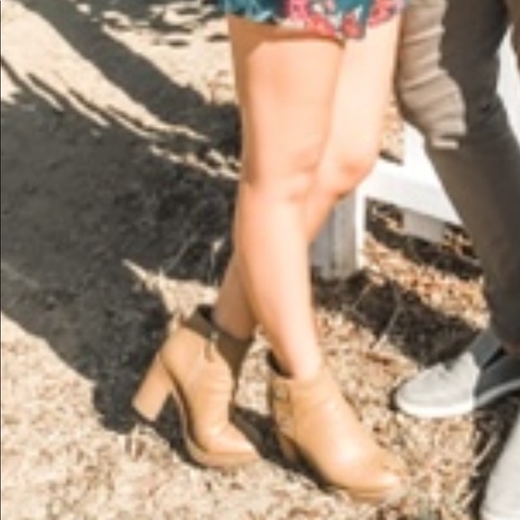 Authentic Chanel CC Ankle Boots - Picture 6 of 6